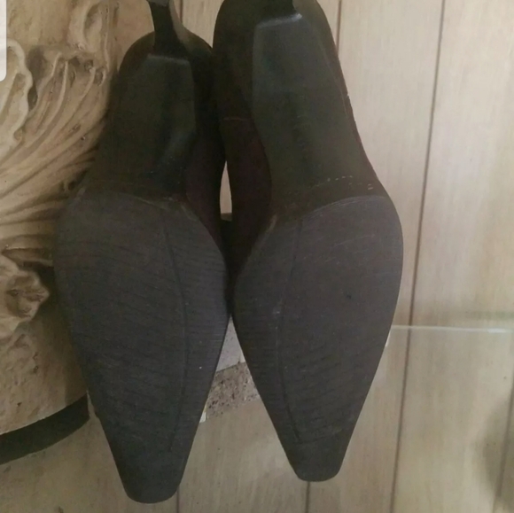 RALPH LAUREN heeled Anckle booties. Sz. 7.5 - Picture 3 of 4